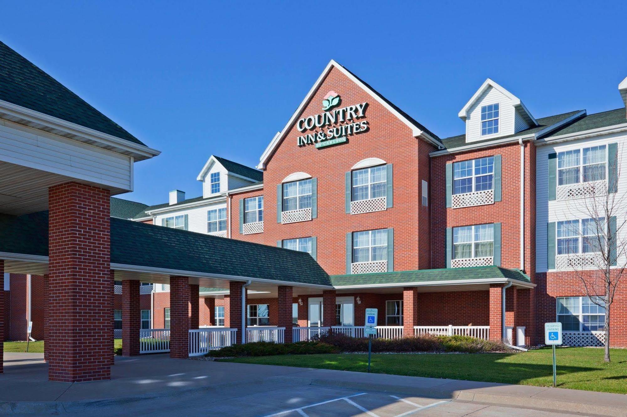 Country Inn & Suites By Radisson, Coralville, Ia Екстериор снимка